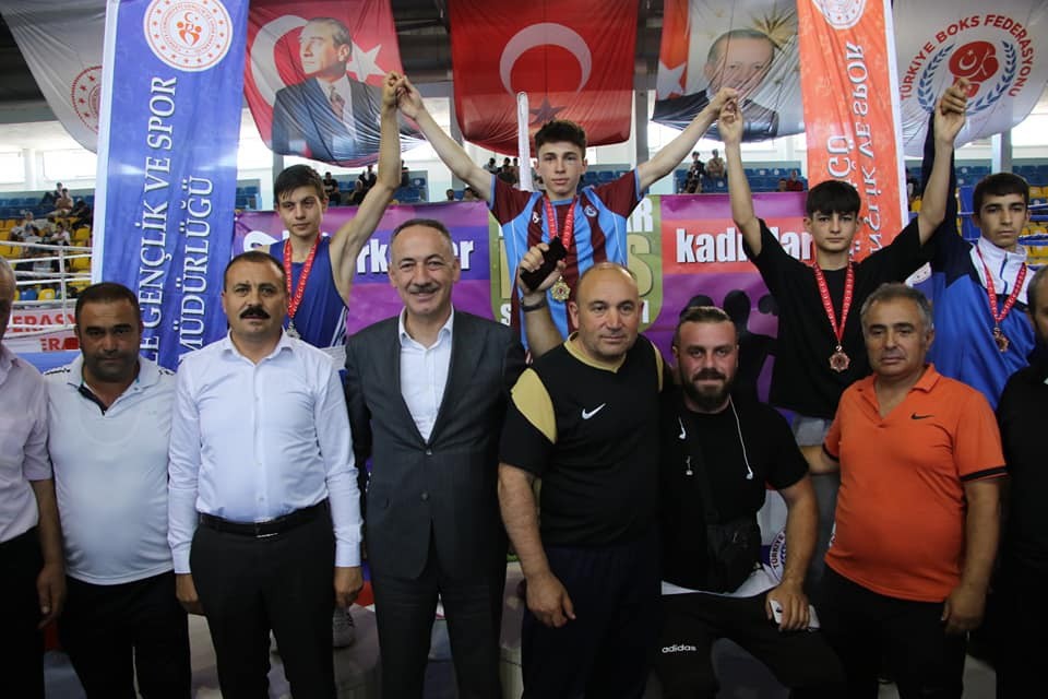 Kırıkkale'de Boks Şampiyonası düzenlendi